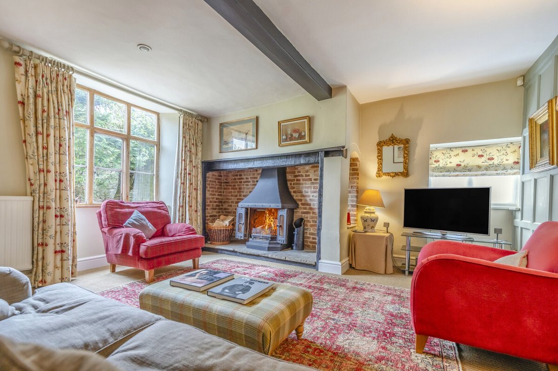 House in Geddington, England 5 - 17701555