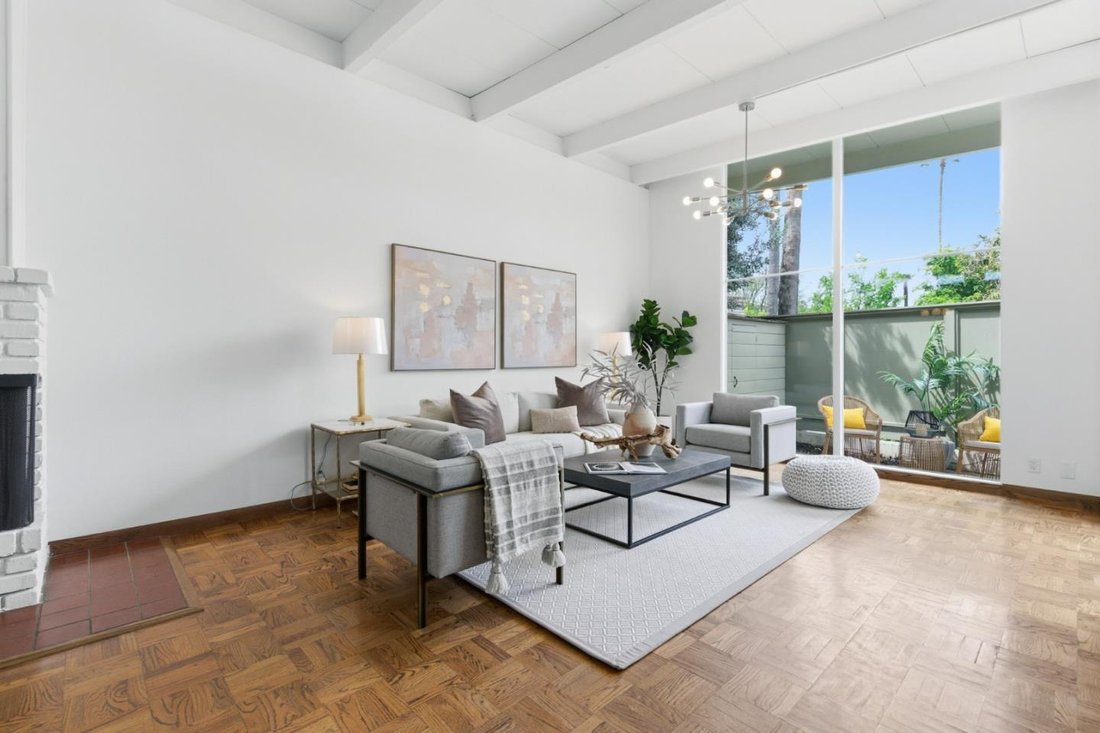 Townhouse in East Palo Alto, California, United States 2 - 17700881