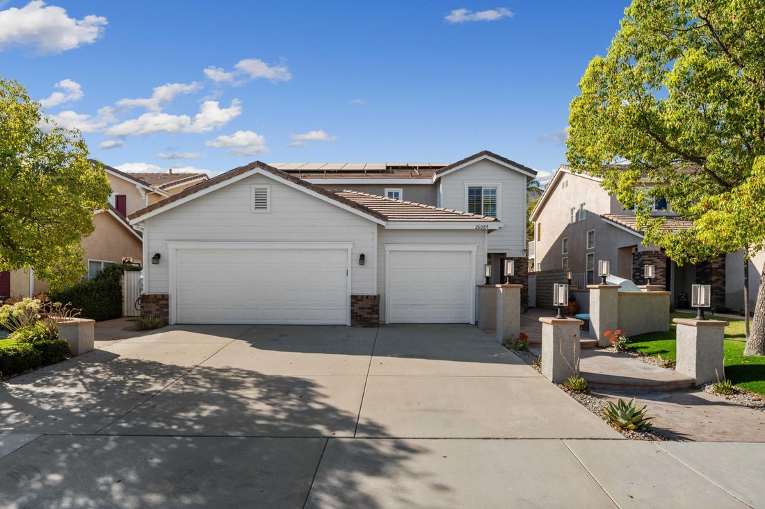 House in Stevenson Ranch, California, United States 1 - 17700375