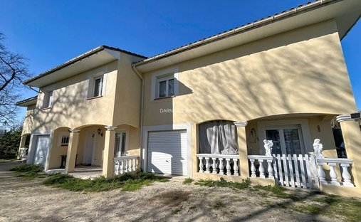House in Saint Clair-Coteaux, Balma, France 1
