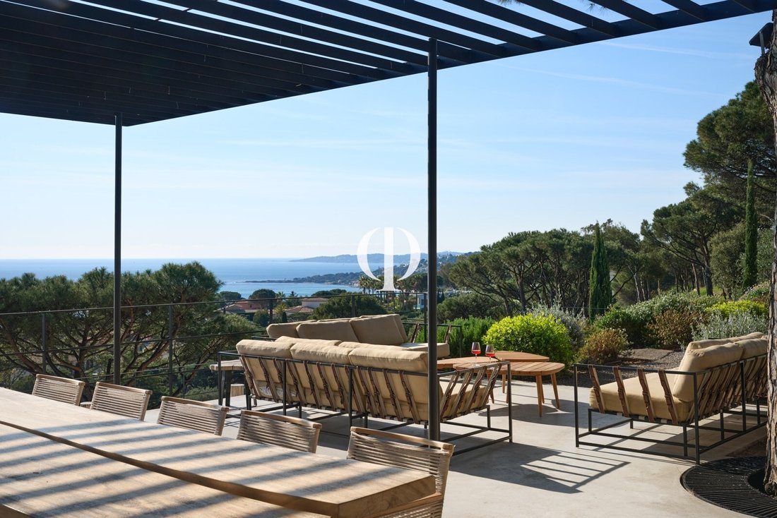 Villa in Nartelle-Noyer-Bellevue-bd des Sardinaux, Sainte-Maxime, France 3 - 17543284