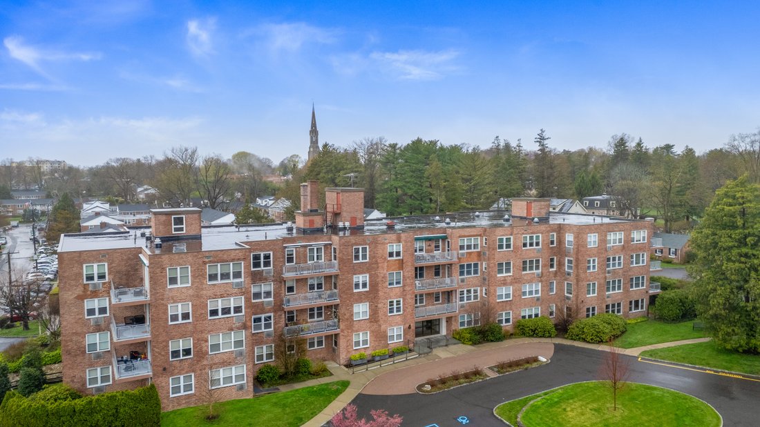 Co Op in Greenwich, Connecticut, United States 2 - 17701773