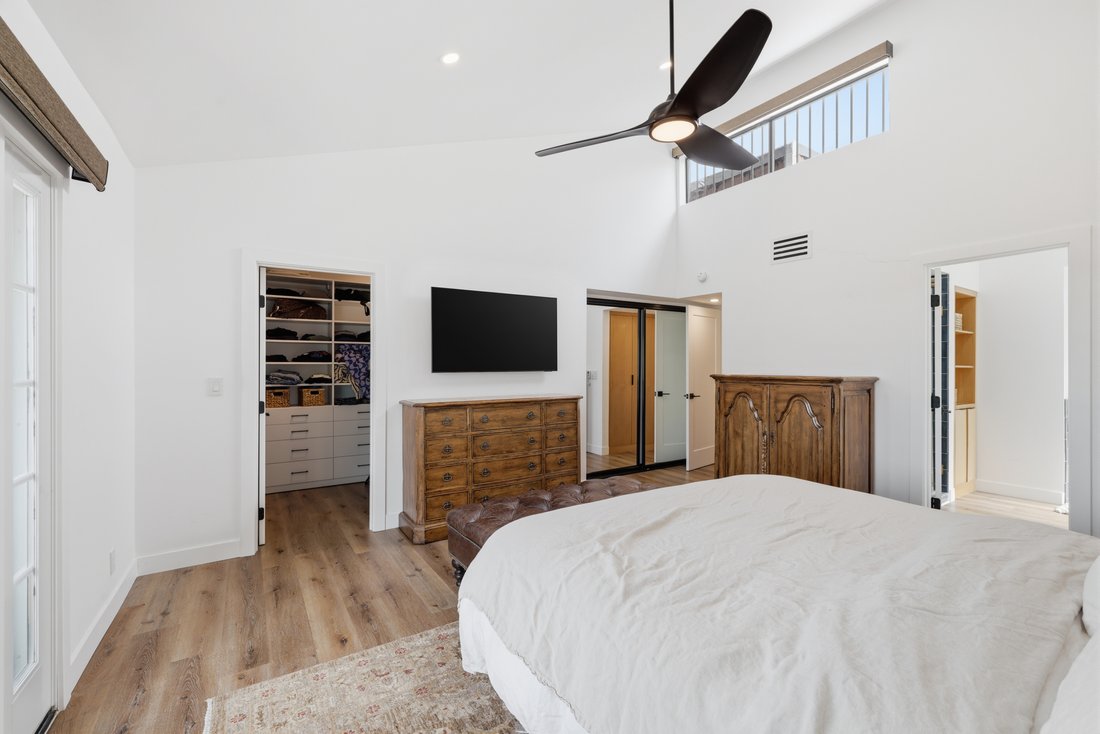 Condo in Los Angeles, California, United States 1 - 17701691