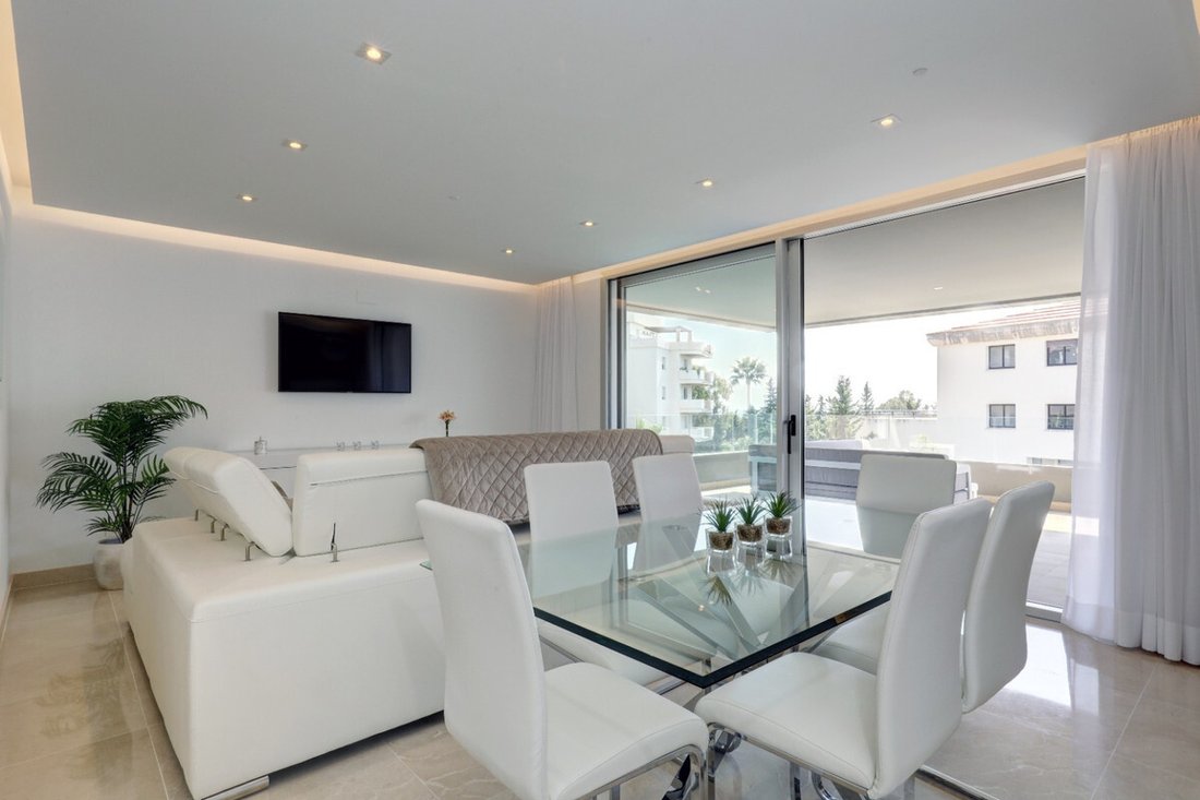 Penthouse in Nueva Andalucia, Marbella, Spain 3 - 17701570