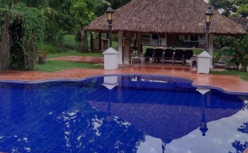 Finca in Titiribí, Antioquia, Colombia 1