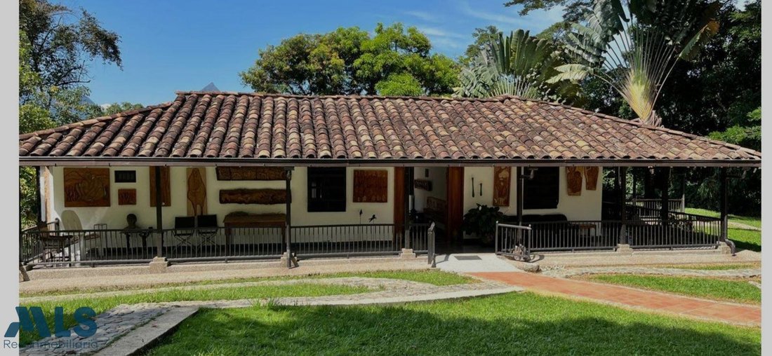Finca in Titiribí, Antioquia, Colombia 2 - 17700659