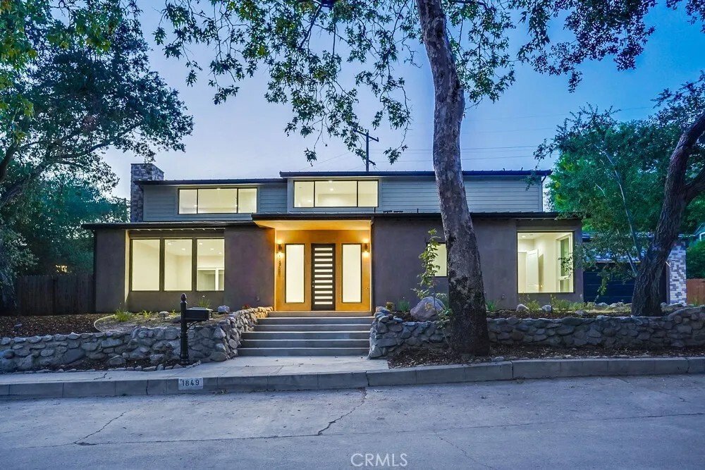 House in Glendale, California, United States 1 - 17686220