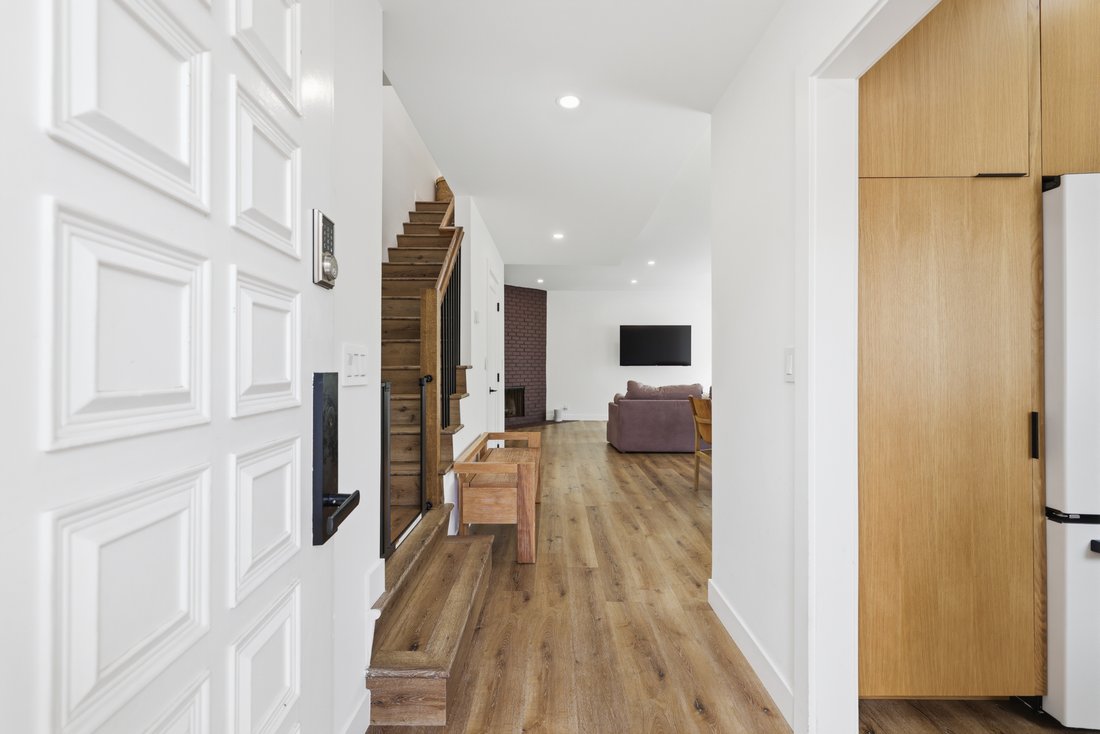 Condo in Los Angeles, California, United States 3 - 17701691