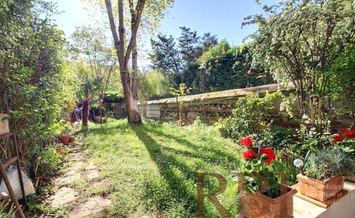 House in Saint Cyprien, Toulouse, France 1