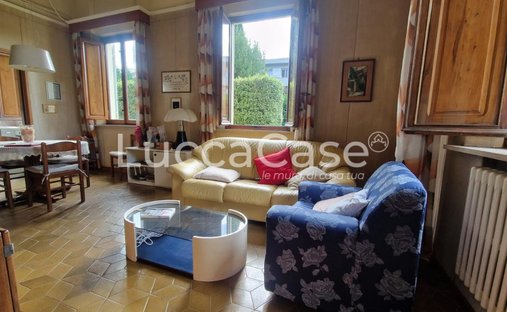 Villa in Porcari, Tuscany, Italy 1
