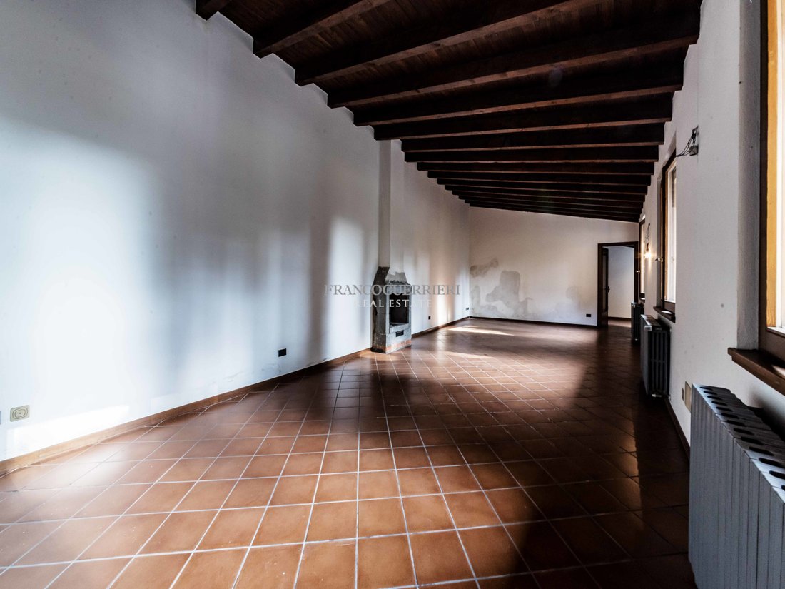 Villa in Historic Center, Como, Lombardy 5 - 17700654