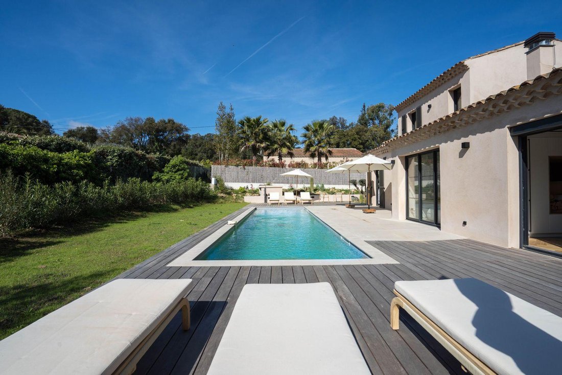 House in Zone Est Diffuse, Saint-Tropez, France 5 - 16297134