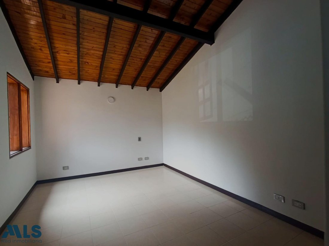 Finca in Medellín, Antioquia, Colombia 2 - 17700661
