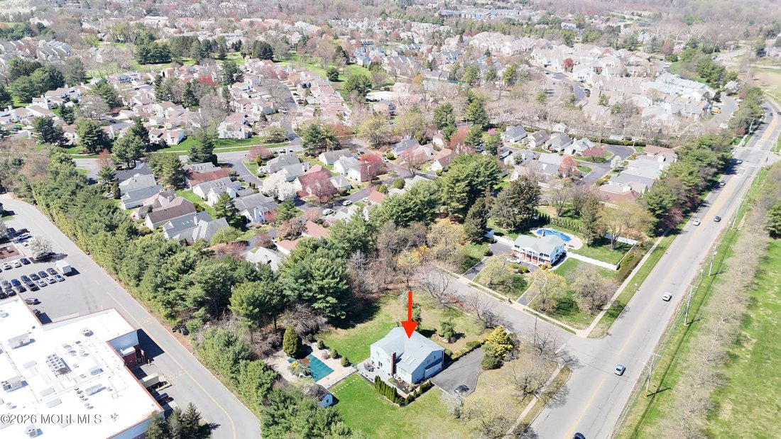House in Freehold Township, New Jersey, United States 3 - 17700602