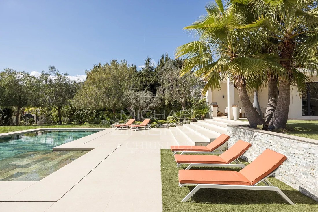 Villa in Saint-Paul-de-Vence, Provence-Alpes-Côte d'Azur, France 4 - 17700713