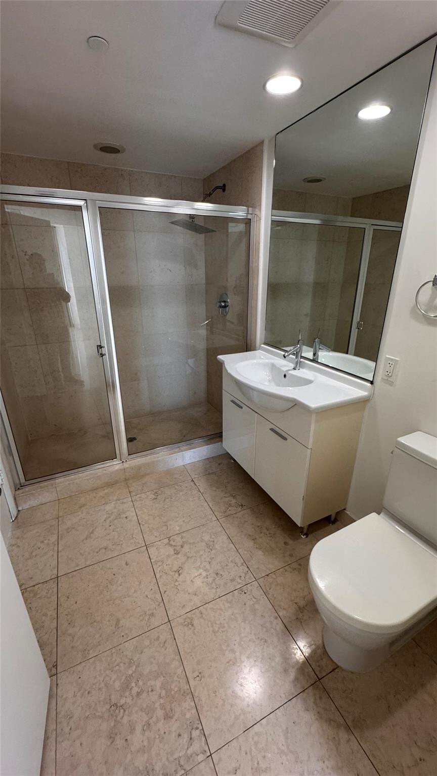 Condo in Miami, Florida, United States 4 - 17700471