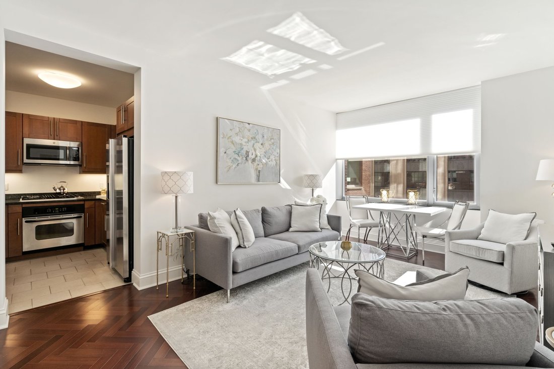 Condo in Boston, Massachusetts, United States 1 - 17701490