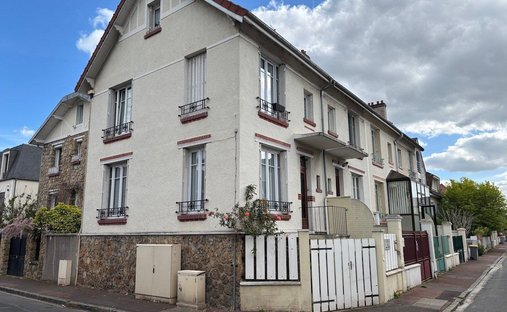 House in Centre Ville, Rueil-Malmaison, France 1
