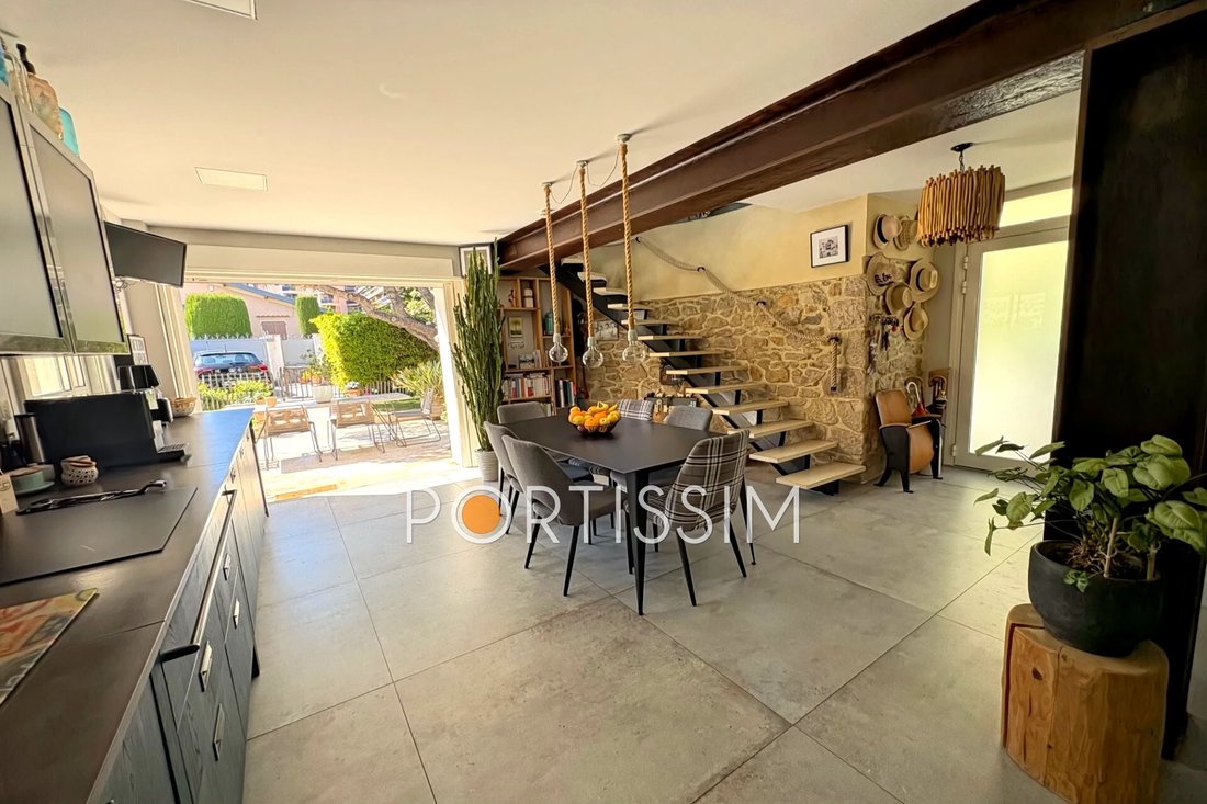 Villa in Val de Cagne-Colline Route de Vence, Cagnes-sur-Mer, France 3 - 17701480