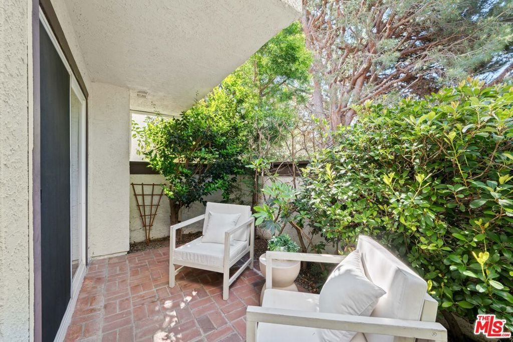 Condo in Los Angeles, California, United States 4 - 17700502