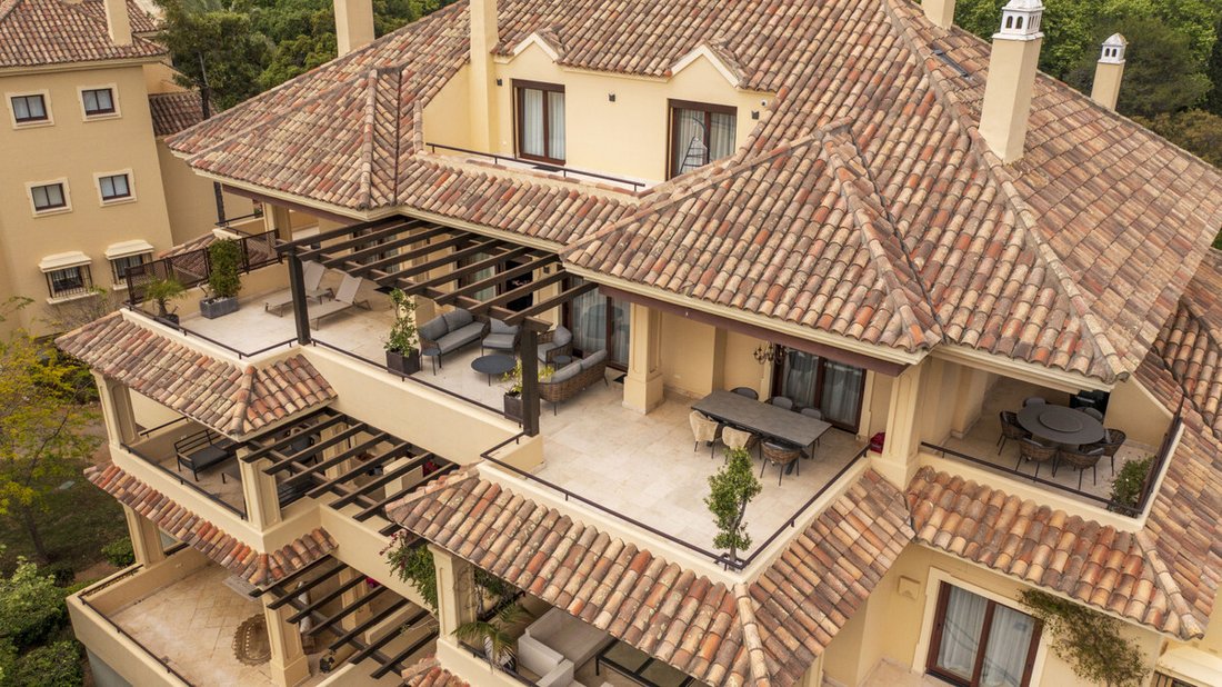 Penthouse in Sotogrande, San Roque, Andalusia 1 - 17567983