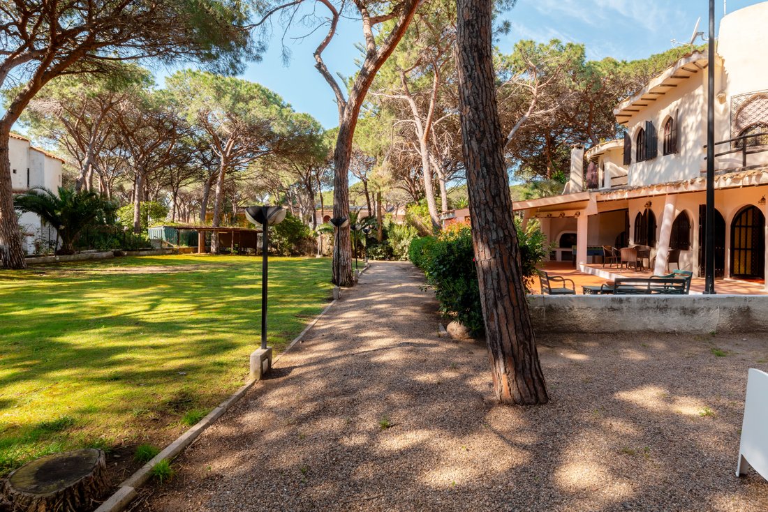 Villa in Pula, Sardinia, Italy 3 - 17701748