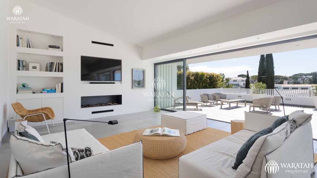 Villa in Vale do Lobo, Almancil, Portugal 2 - 17701745