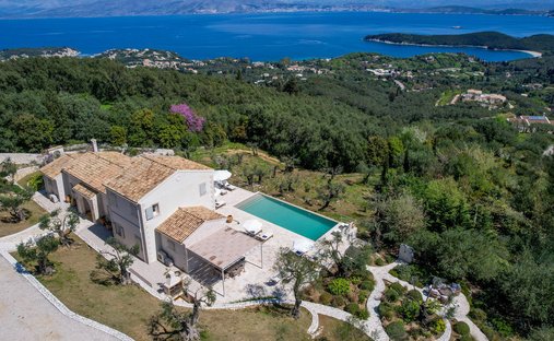 Villa in Korfu, Peloponnese, Western Greece and the Ionian, Griechenland 1