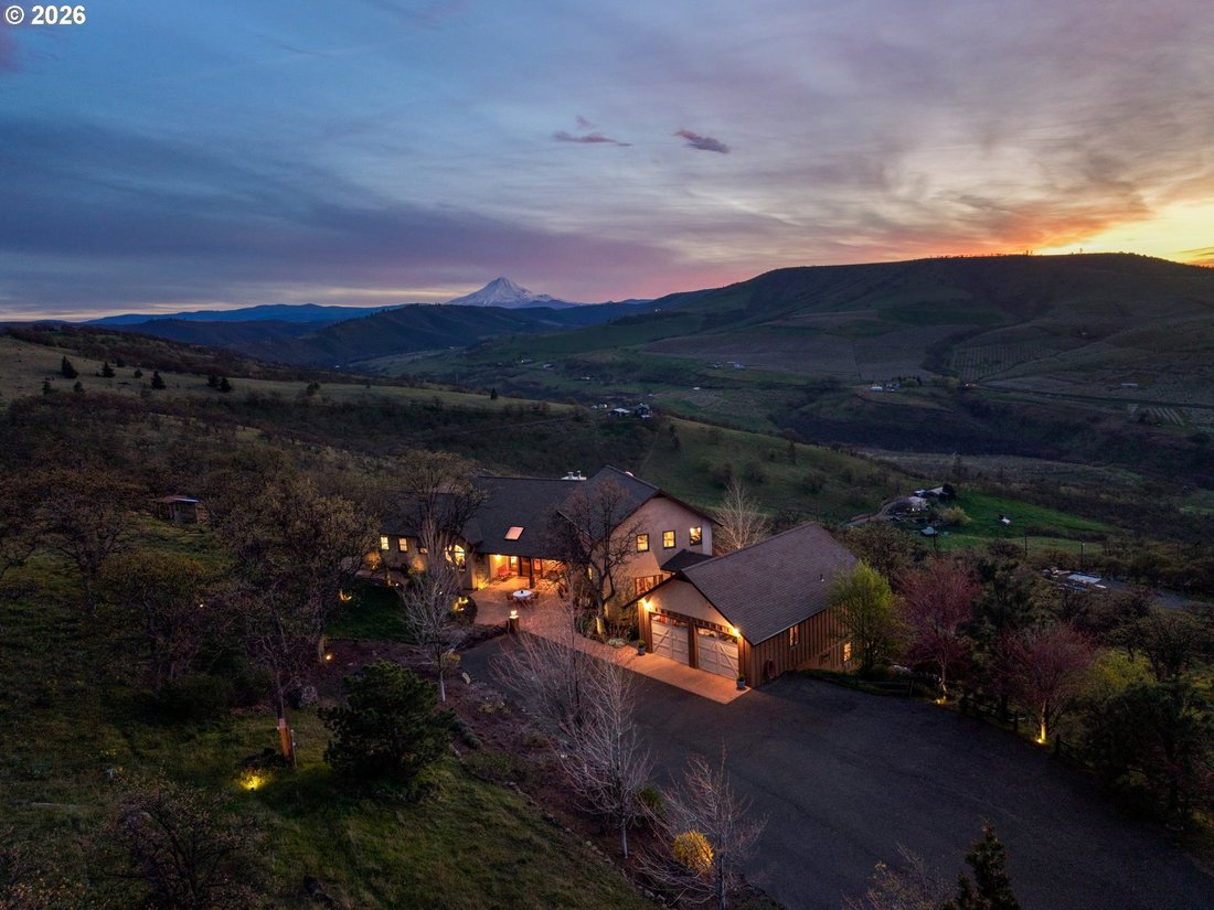 House in Dallesport, Oregon, United States 1 - 17702183