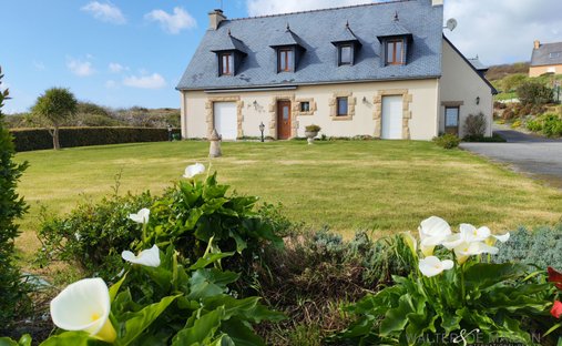 Villa in Morgat-Cap de la Chevre, Crozon, France 1
