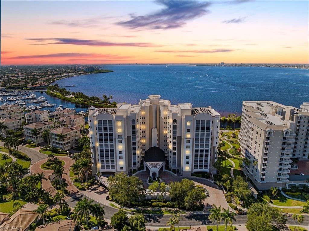 Condo in Fort Myers, Florida, United States 3 - 15527190