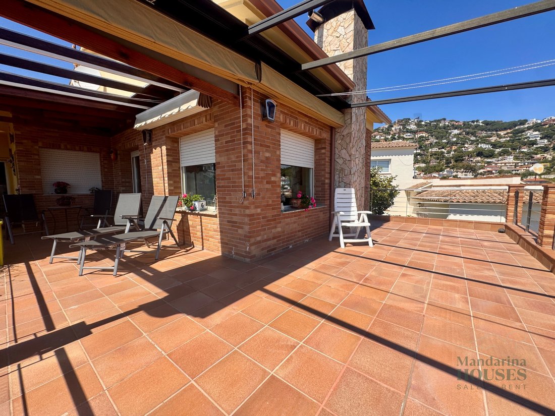 House in Lloret de Mar, Catalonia, Spain 4 - 17694229