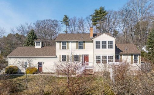 House in Saco, Maine, United States 1