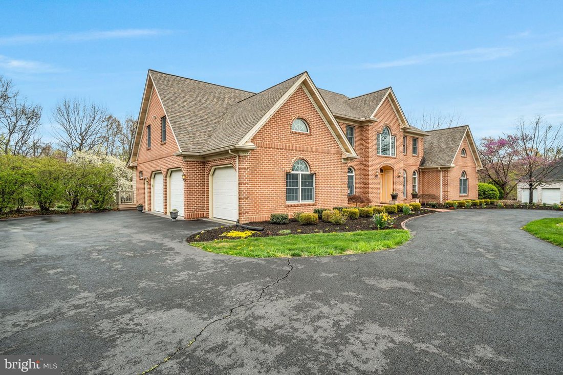 House in Mechanicsburg, Pennsylvania, United States 3 - 17702553