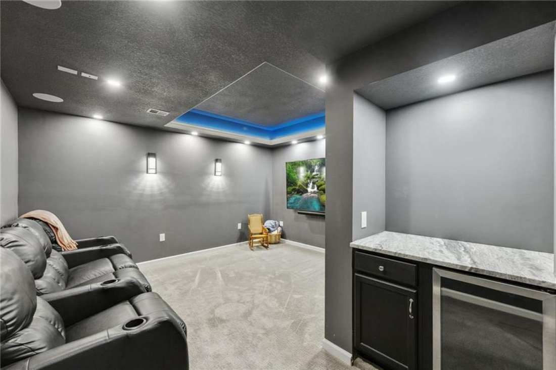 House in Leawood, Kansas, United States 3 - 17701917