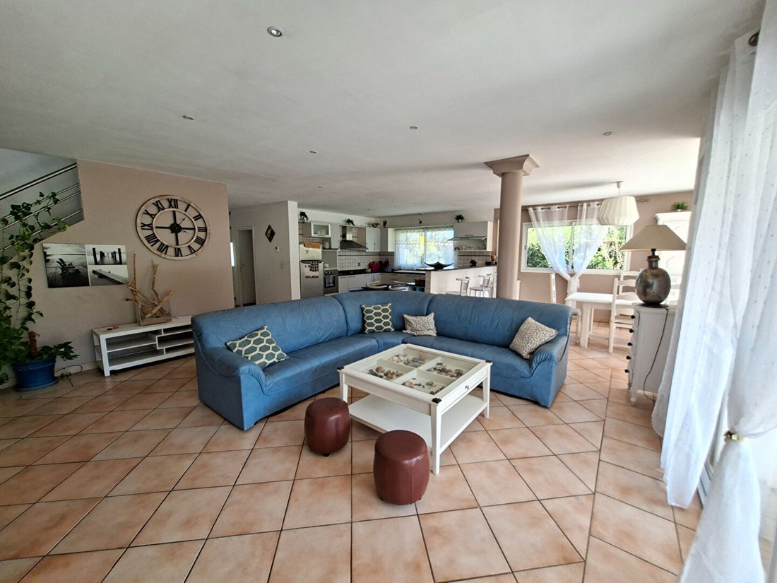 Villa in Leon, Nouvelle-Aquitaine, France 4 - 17701868