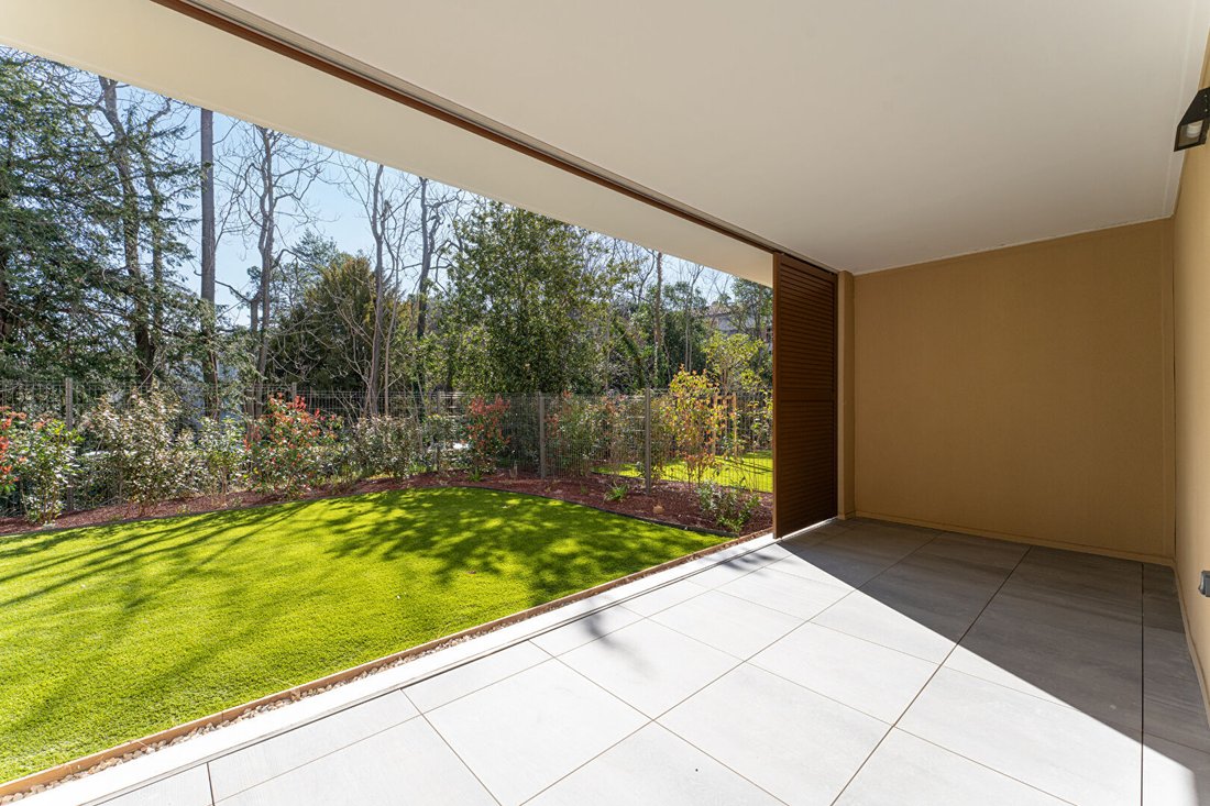 Apartment in Granettes-Jauberte-Sainte Anne, Aix-en-Provence, France 1 - 17702264