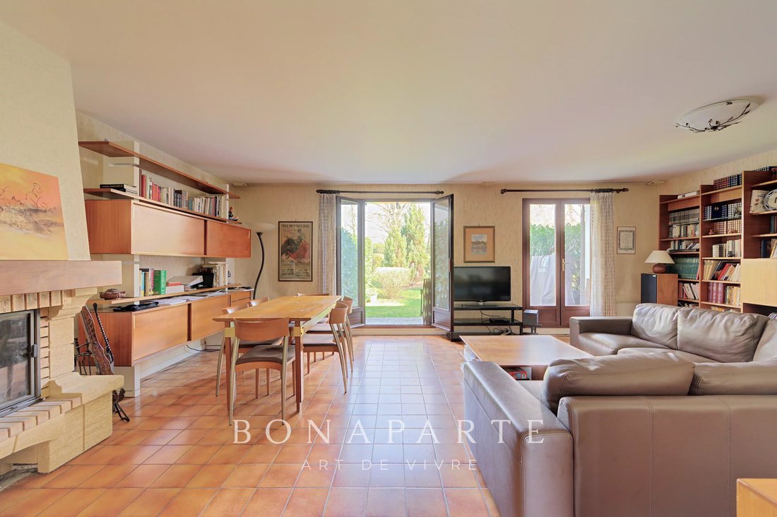 House in Saint-Germain-en-Laye, Ile-de-France, France 3 - 17702018