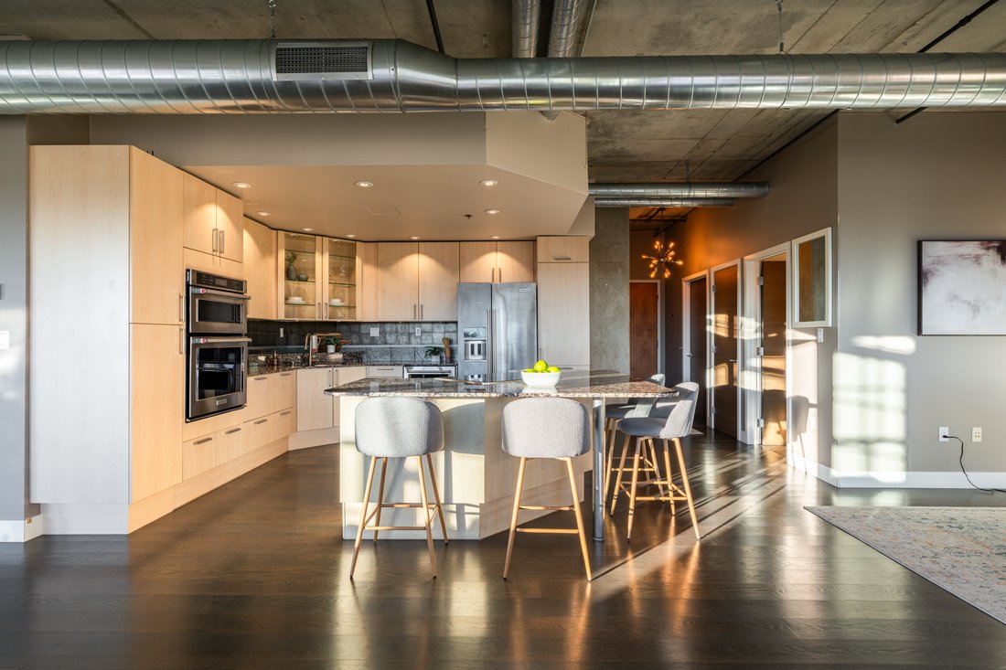 Condo in Denver, Colorado, United States 5 - 17702253