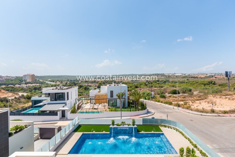 Villa in Orihuela, Valencian Community, Spain 4 - 17695097