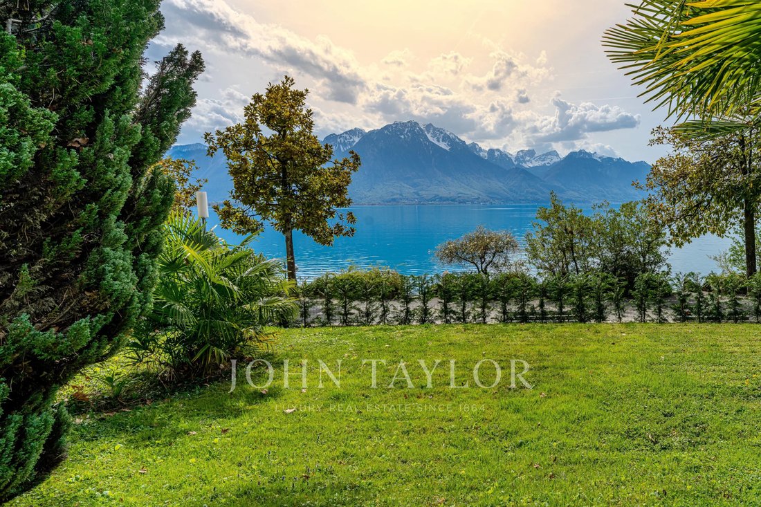 Rare To Find In Montreux – First Line Of The Lake With Terrace And Unique Panoramic View