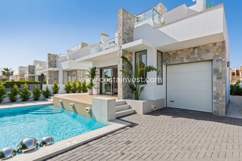 Villa in Los Alcazares, Región de Murcia, Spain 3 - 17695312