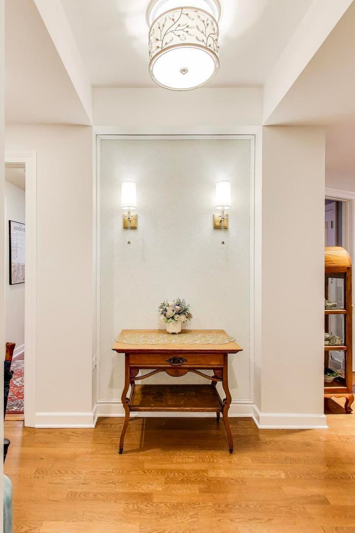Condo in Chicago, Illinois, United States 2 - 17702089
