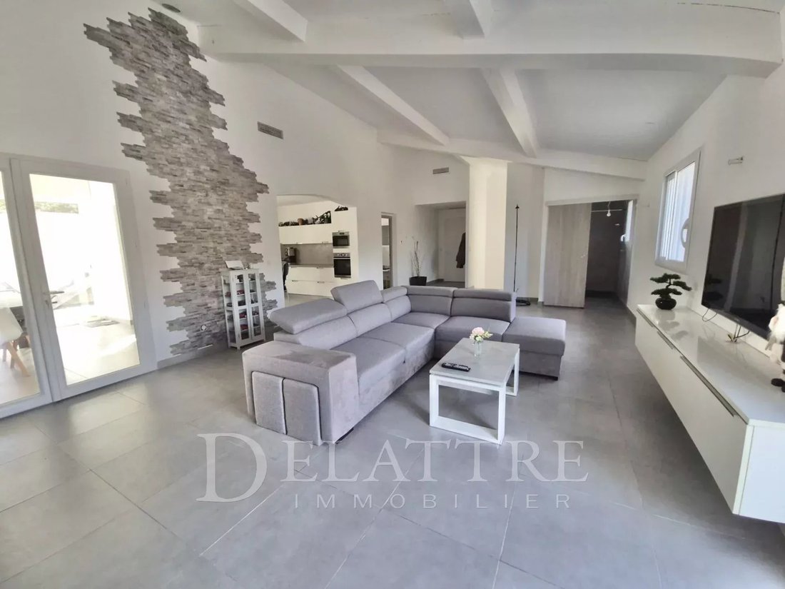 Villa in Le Rouret, Provence-Alpes-Côte d'Azur, France 5 - 17701975