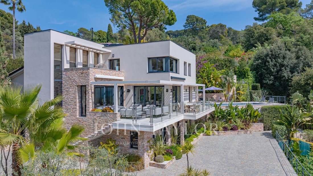 Villa in Collines, Le Cannet, France 1 - 17451997