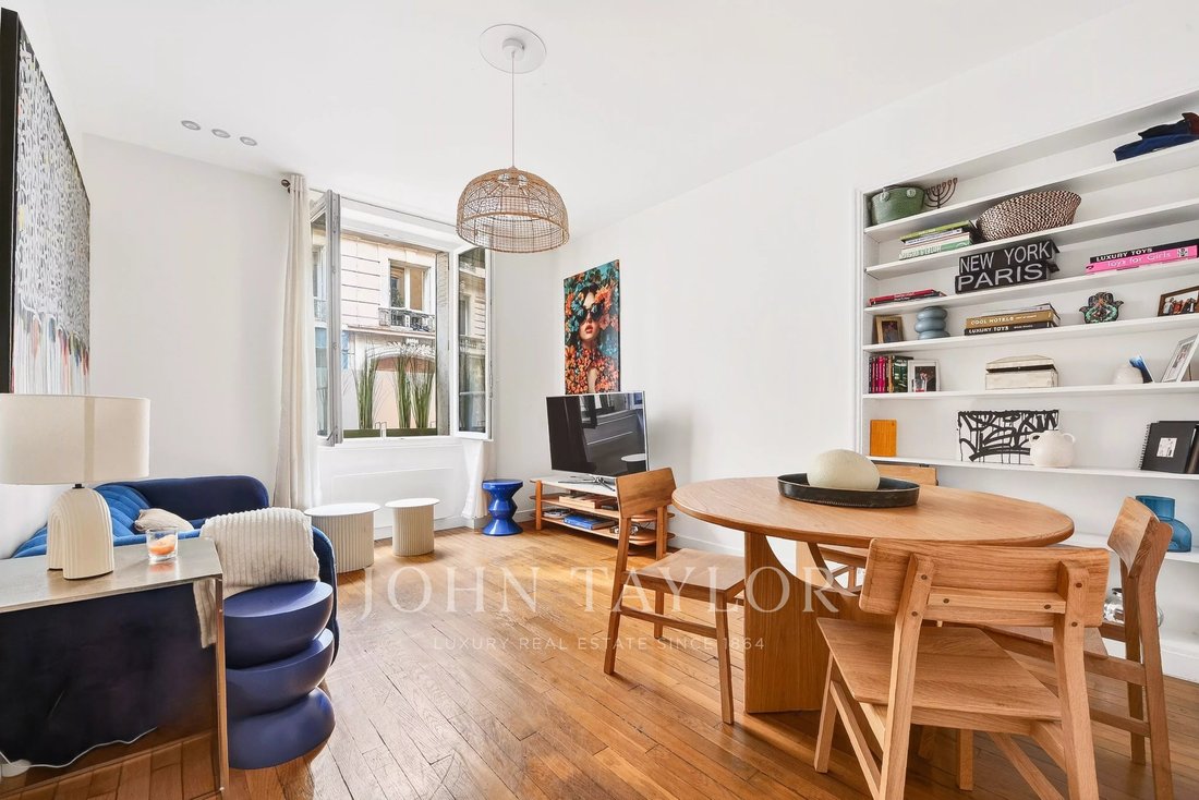 Apartment in Batignolles-Cardinet, Paris 17e Arrondissement, Paris 1 - 17702005