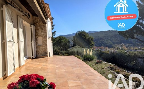 Maison à Saint-Zacharie, Provence-Alpes-Côte d'Azur, France 1