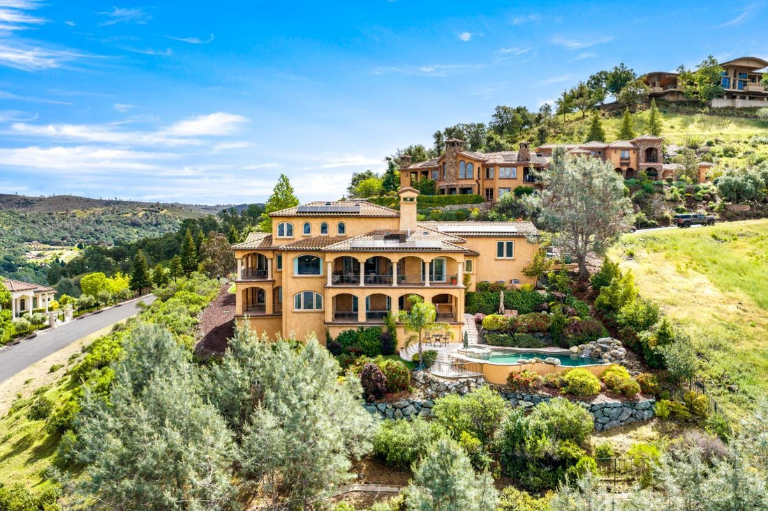 Casa a El Dorado Hills, California, Stati Uniti 1 - 17702498