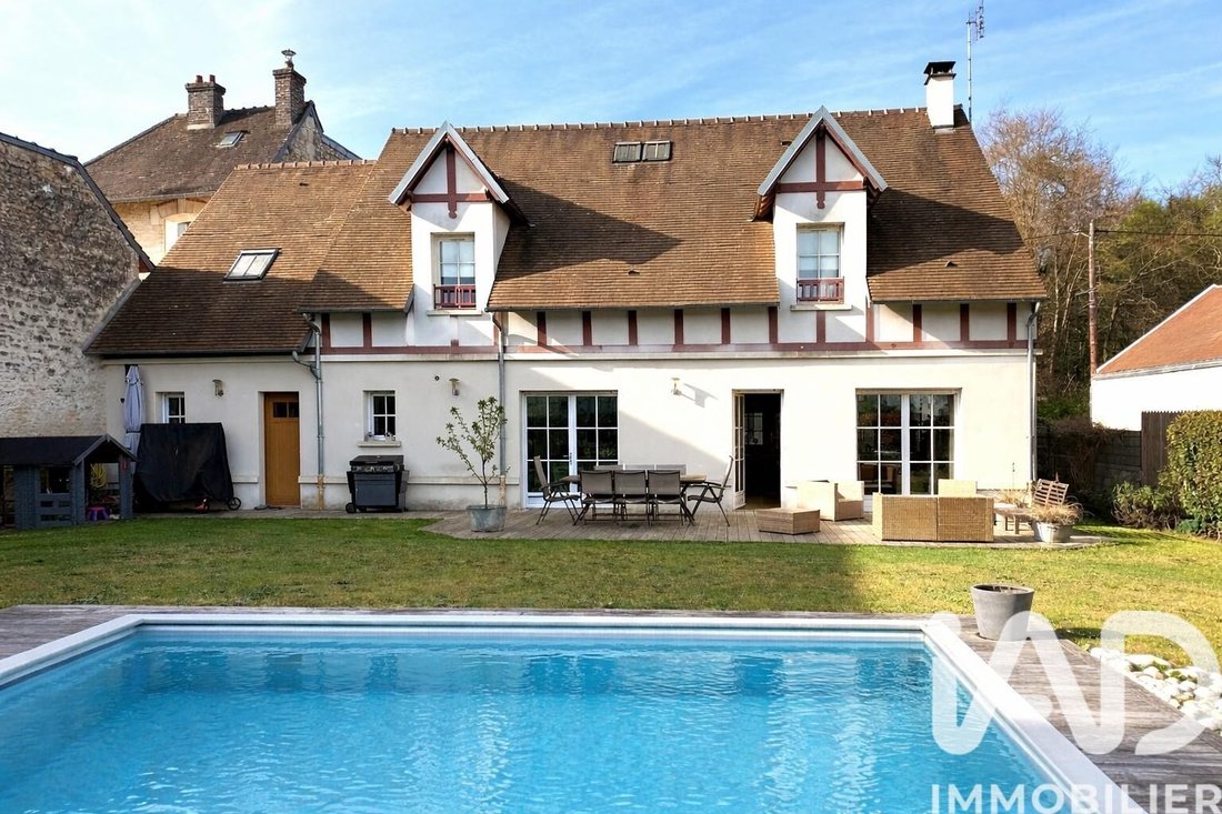 House in Vieux-Moulin, Hauts-de-France, France 1 - 17430558