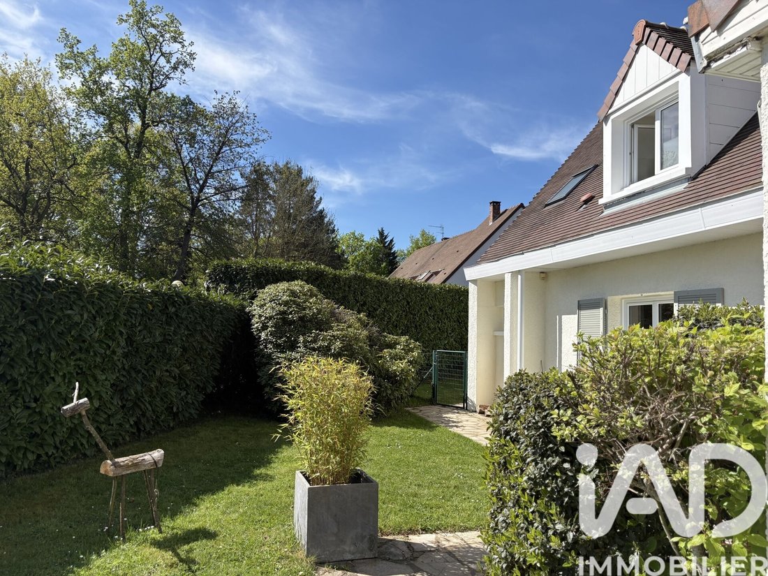 House in Feucherolles, Ile-de-France, France 3 - 17303696
